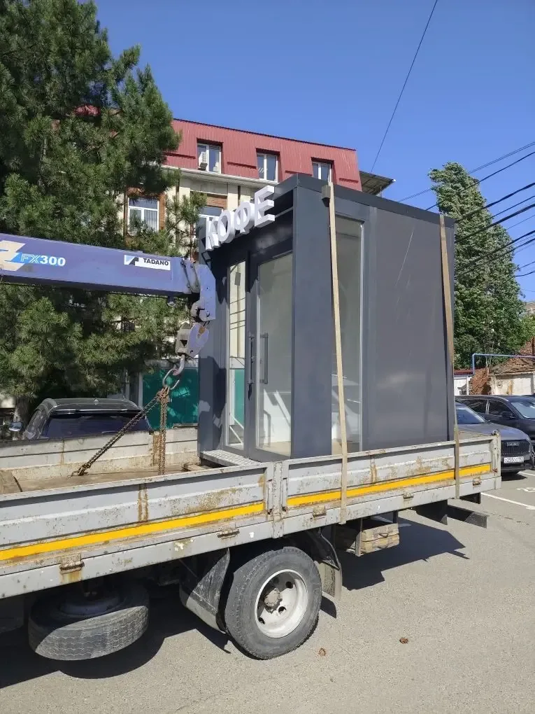 Доставка павильона STREET на локацию